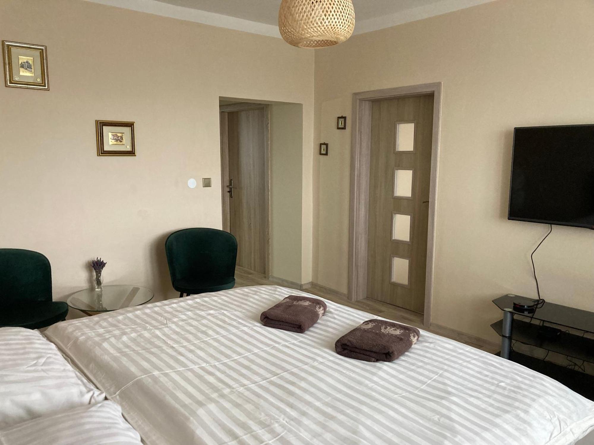 Apartment In The Garden Drzovice Екстериор снимка