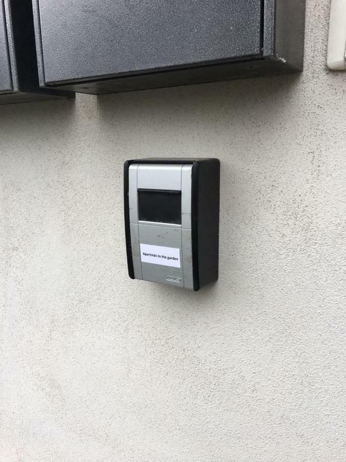 Apartment In The Garden Drzovice Екстериор снимка